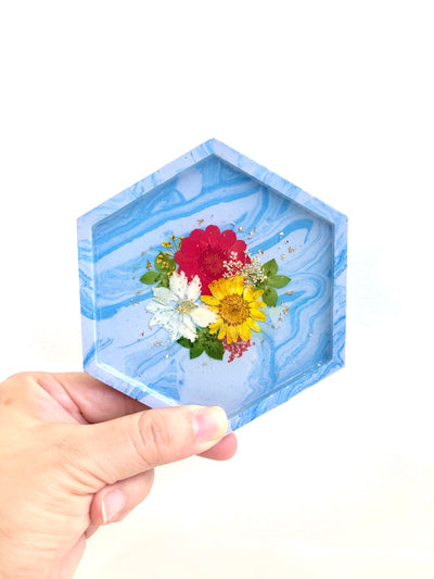 Blossom!: Real Flowers + Jesmonite + Resin Workshop *Limited Edition*