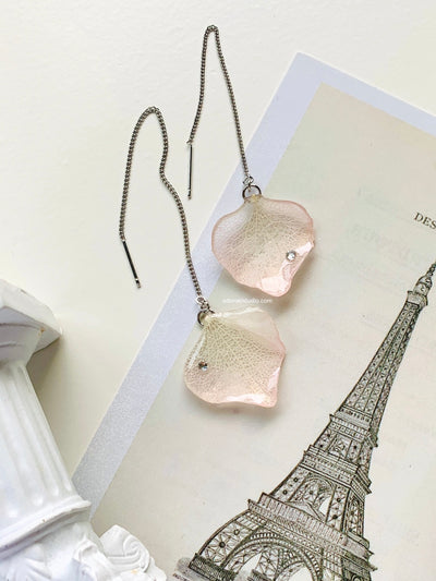 Aoi - Handmade Preserved Flower Earrings