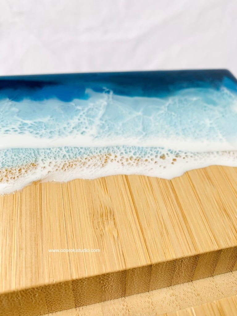 Seascape Tablet or Handphone Stand